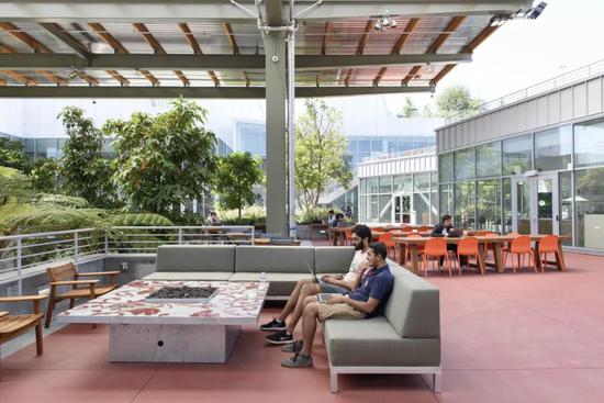 facebook 公司在美国旧金山市门洛帕克的新总部(摄于2018年)