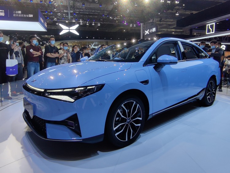 全球首款采用激光雷达的小鹏汽车P5，图片来自网络