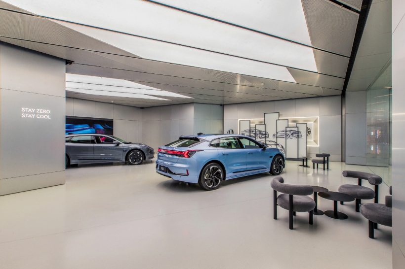 极氪中心全球旗舰店