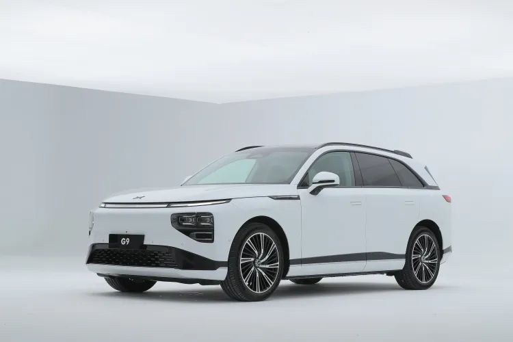 小鹏G9 图片