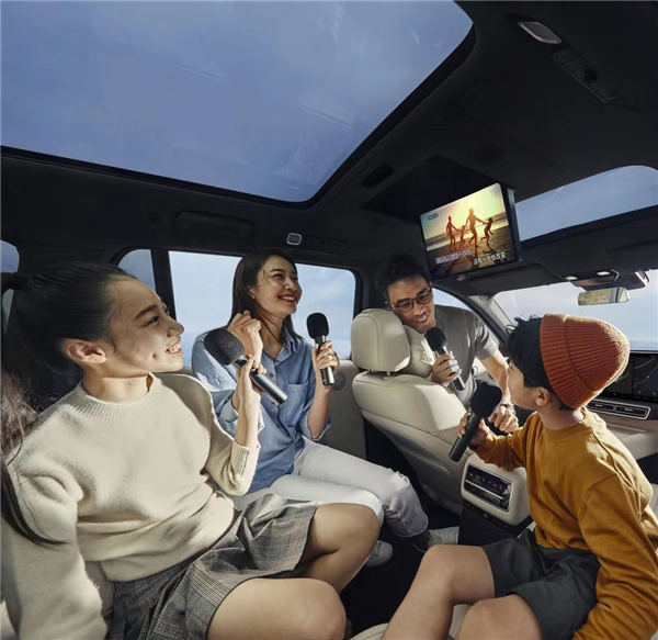 车企卖车 全靠卖周边