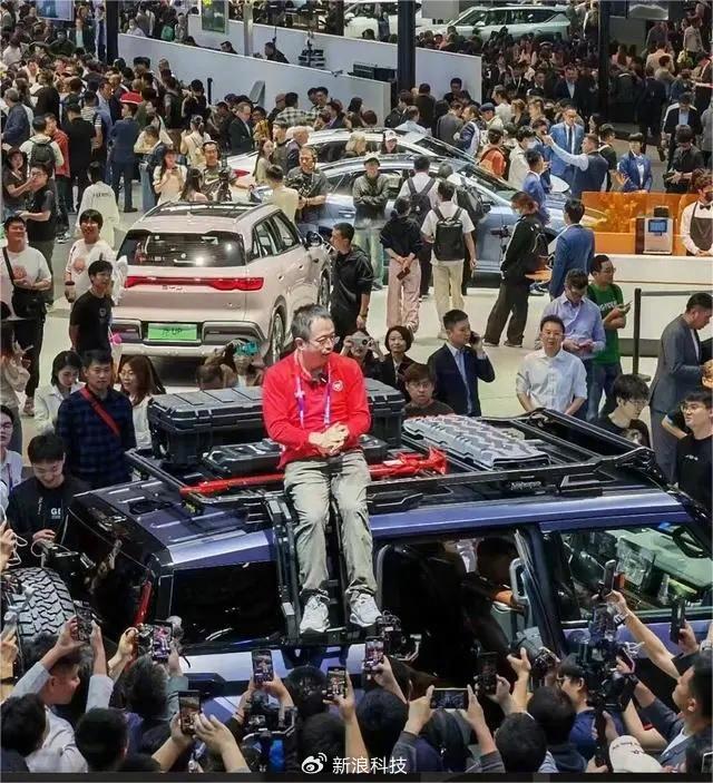 https://r.sinaimg.cn/large/article/7f4d786e7cb30ce7132881e03939b00b
