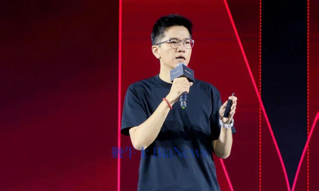 又思兼任小红书商业化营销中心负责人