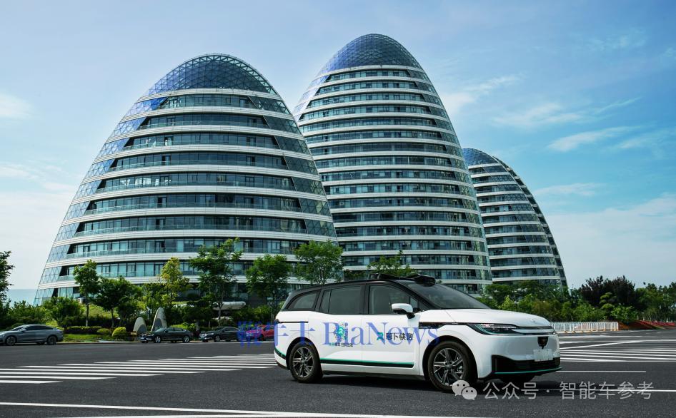 Uber打了个萝卜，数千台Robotaxi落地全球