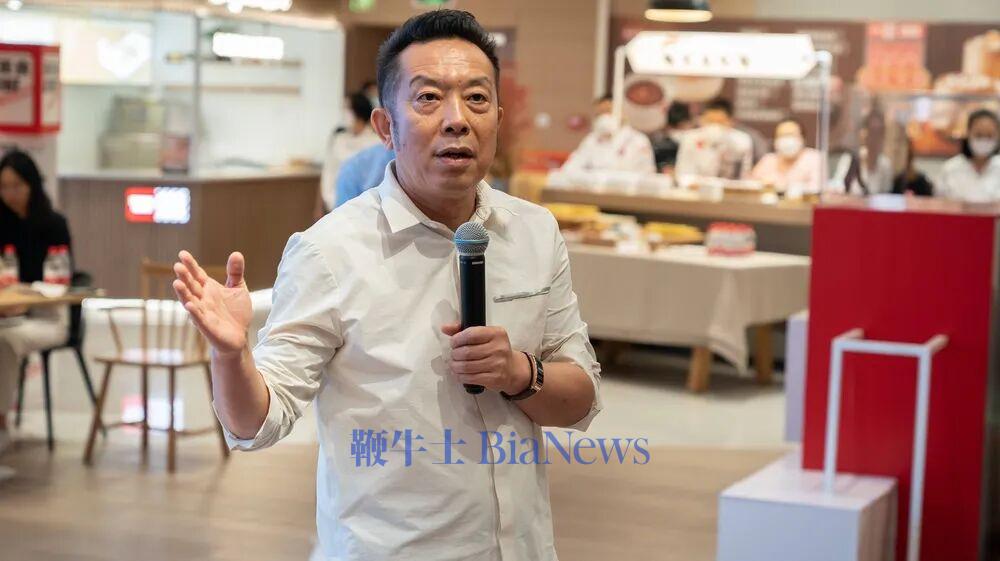罗永浩大战西贝96小时，撕开了老板们最该补的课
