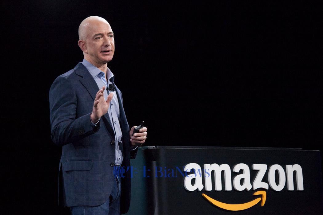18amazon-master1050.jpg 18amazon-master1050.jpg