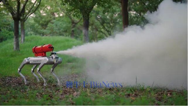 魔法原子发布的行业四足。图片来源:企业供图