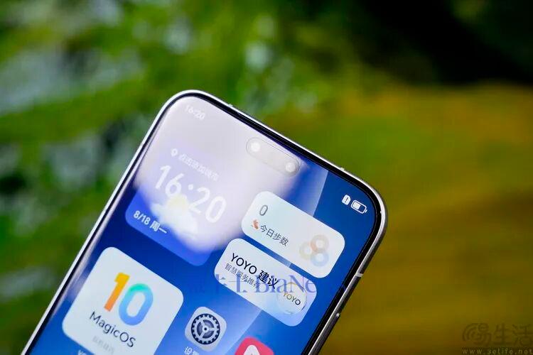 曲面屏的没落，并不完全是个技术问题