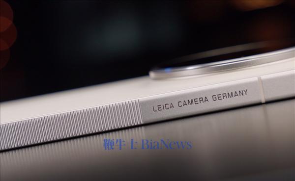 联名徕卡三年后 小米造了一台“不像小米”的手机