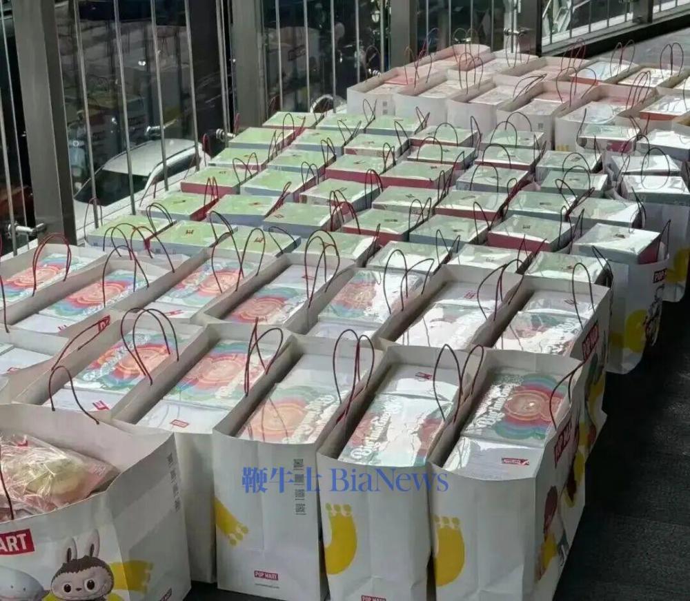 泡泡玛特开始五折甩卖，二手平台上Labubu部分款式跌破原价