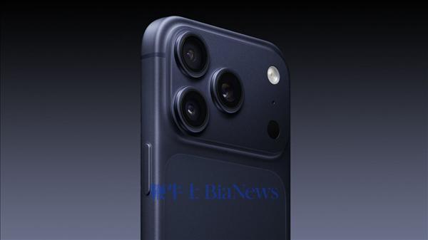 iPhone 17 Pro和Pro Max又出现新问题！充电时有杂音引发用户不满