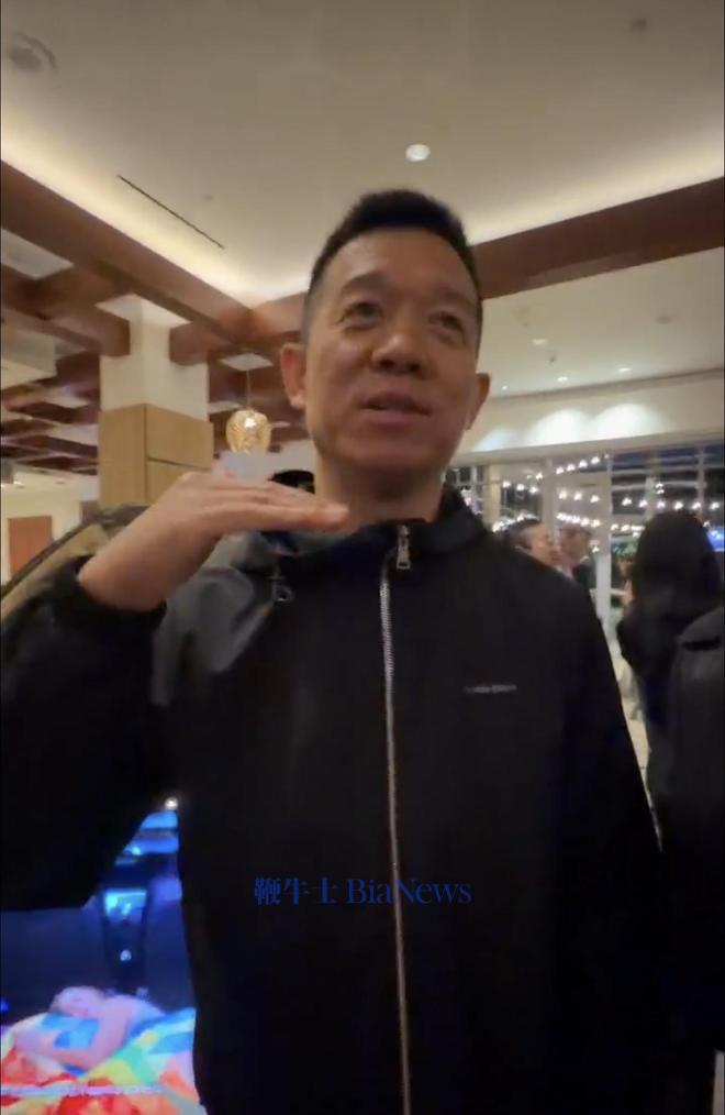 独家｜贾跃亭携MPV新车亮相CES2026还说很快回国