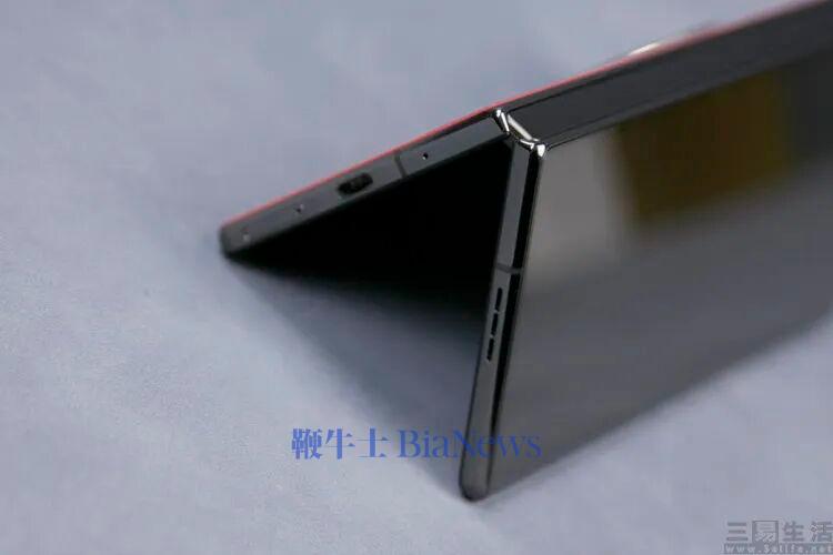 廉价折叠屏手机将至，谁赞成，谁反对？