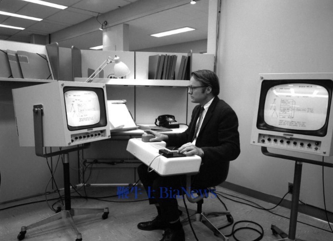 每个交互设计师都应该看的视频(1968年，道格拉斯-恩格尔巴特（Douglas Engelbart) - 云瑞设计