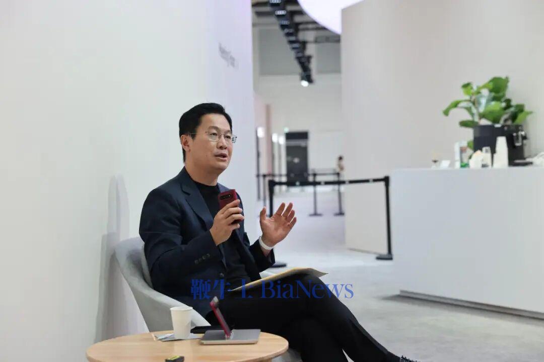 小米汽车、大家电已敲定出海计划，为何先去欧洲？卢伟冰：比我们当年开拓手机市场时好了太多