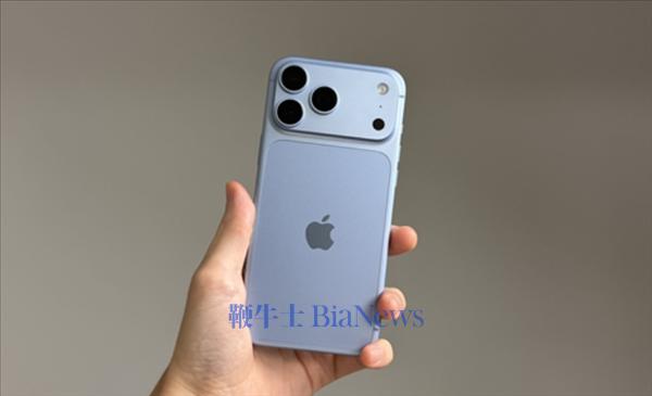 多名网友吐槽iPhone 18 Pro Max定格照泛绿斑！苹果客服回应