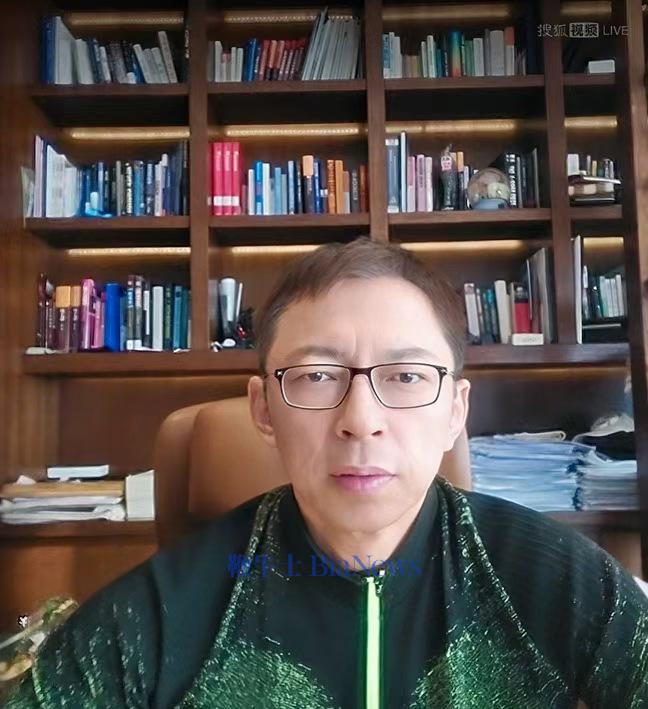 伦敦地铁随机伤人、阿尔卑斯发生雪崩惨剧？《张朝阳的英语课》持续关注国际事件