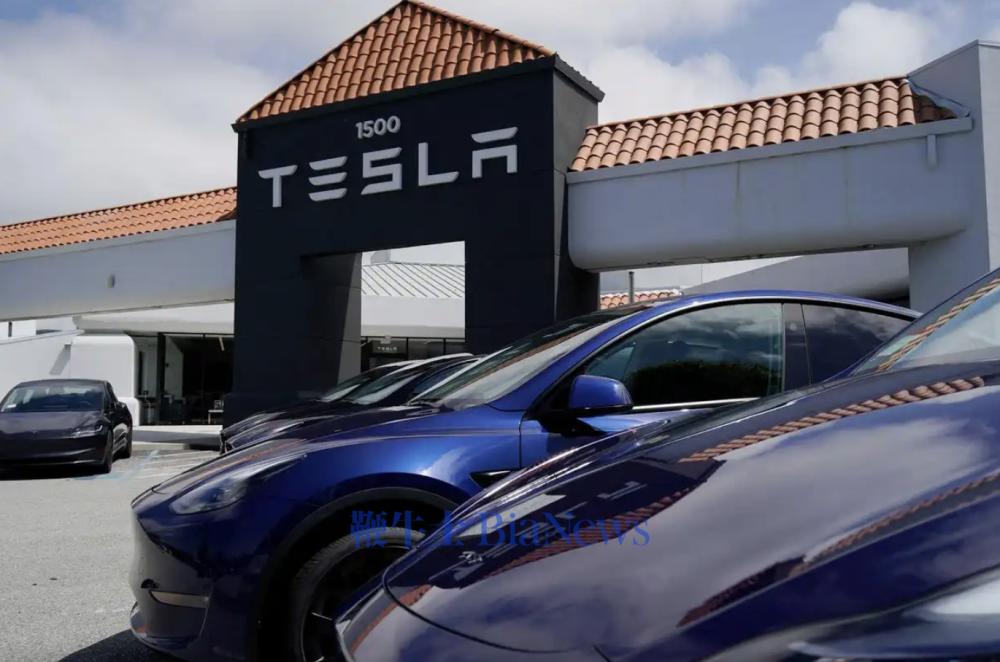 截屏2025-12-20 17.11.23.png 截屏2025-12-20 17.11.23.png