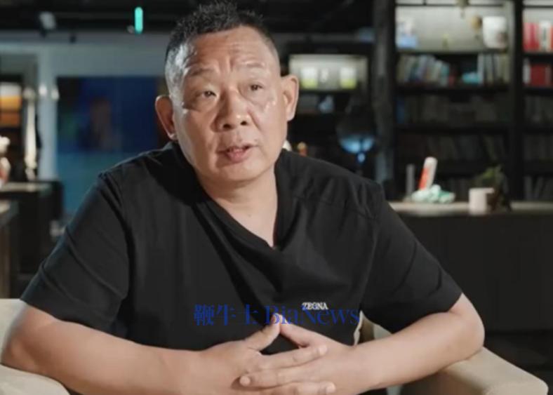 于东来回应退休:表面退休了,实际还是不退