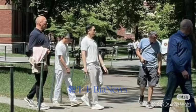 闪现！马云低调现身麻省理工和哈佛大学