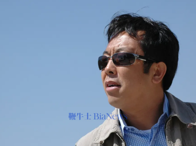 贾国龙首次发声：靠吃安眠药入睡