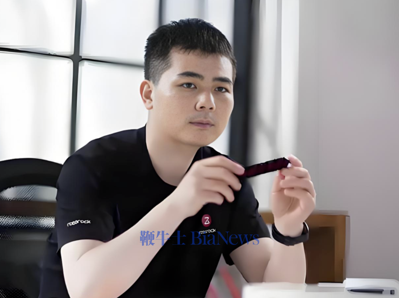 石头科技获IPO备案：前三季扣非后净利8.4亿，同比降30%