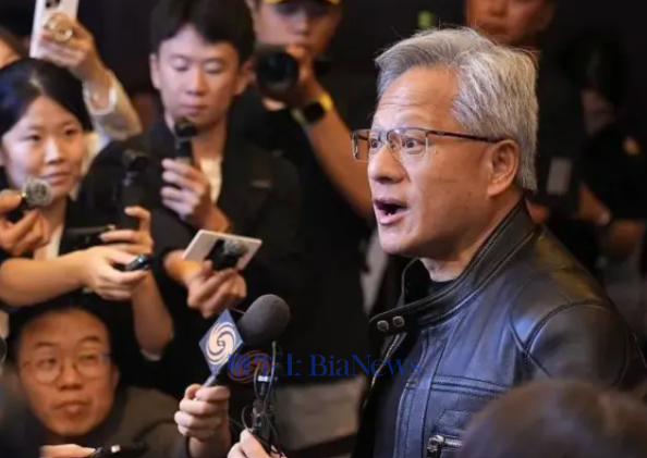 黄仁勋来中国逛菜市场，你以为是随便逛逛？