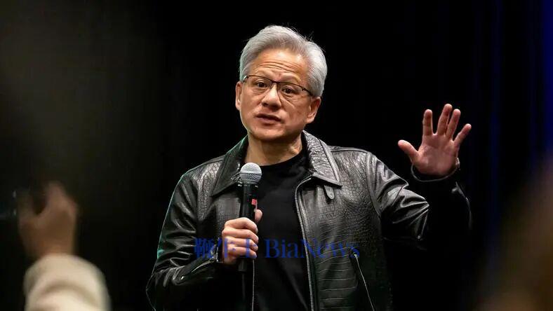 黄仁勋很孤独